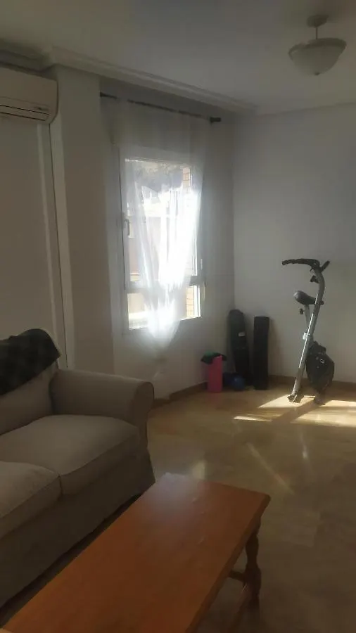 Habitaciones En Frente Del Puerto Almería