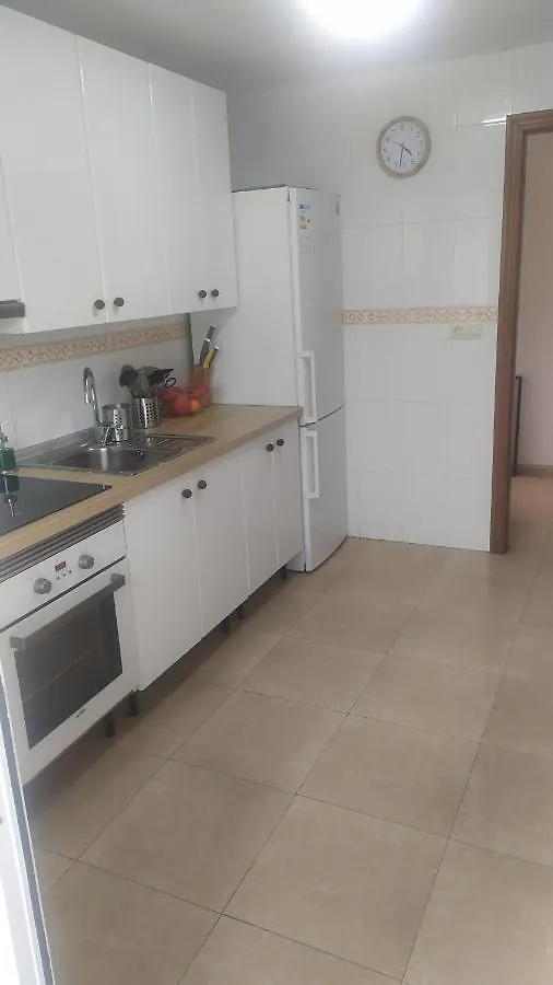 Habitaciones En Frente Del Puerto Almería